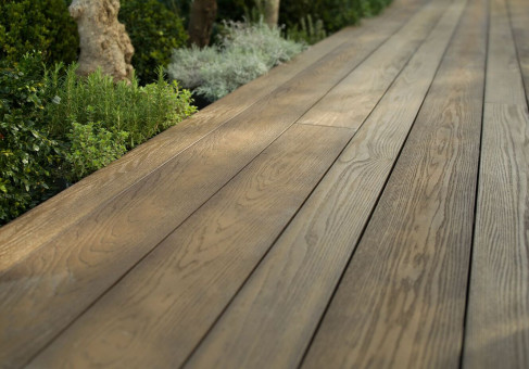 Terrassendiele Enhanced Grain Antique Oak - Millboard Terrassendiele, Massivprofil, Enhanced Grain Antique Oak | 3